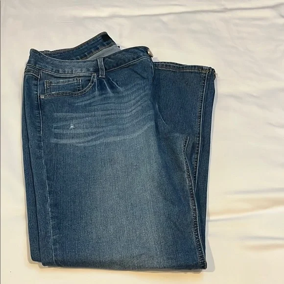 1822 Denim Classic Blue Jeans - Picture 1 of 5